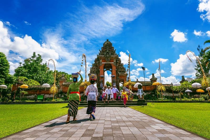 Bali Couple Adventure Vacation with Flights