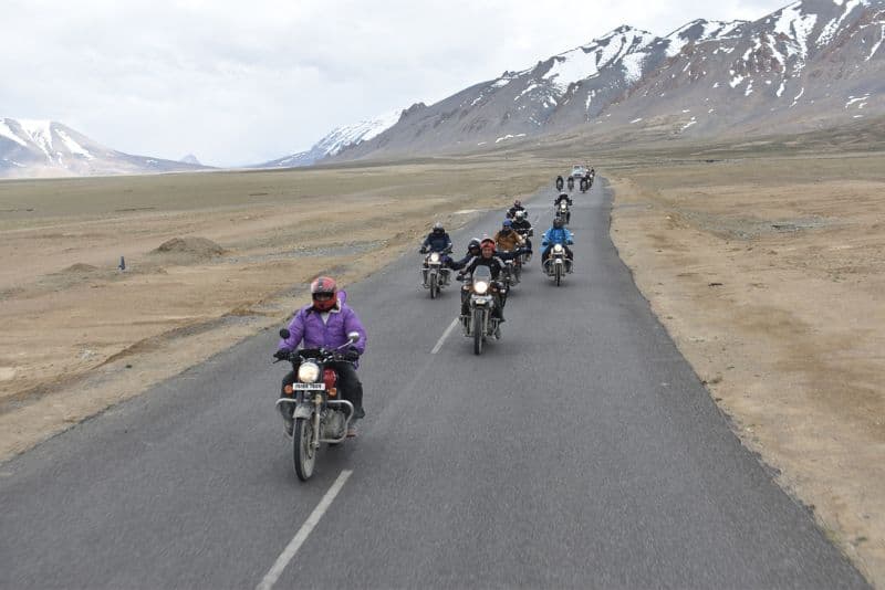 Ladakh Bike Expedition: Srinagar-Leh-Manali Circuit with Umling La (11N/12D)