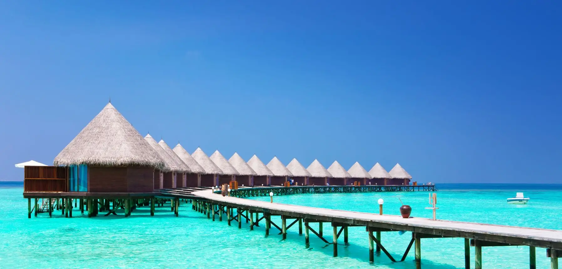 overwater villas in maldives