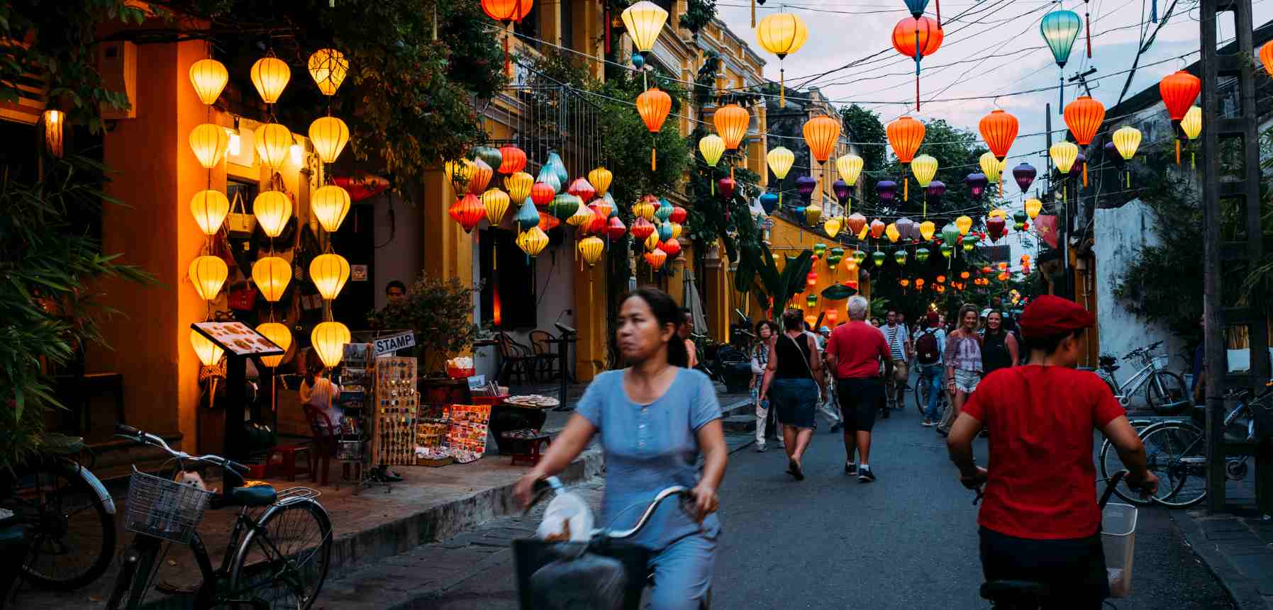 Experience the Festivals and Celebrations of Vietnam