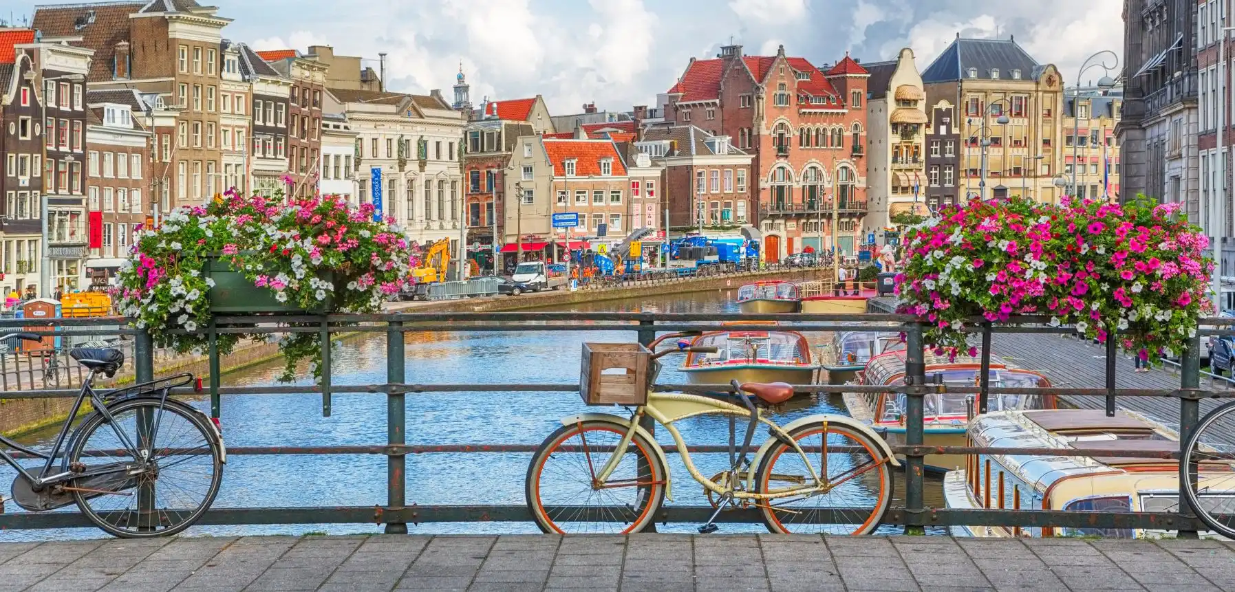 Bike Tour of Amsterdam's Hidden Gems
